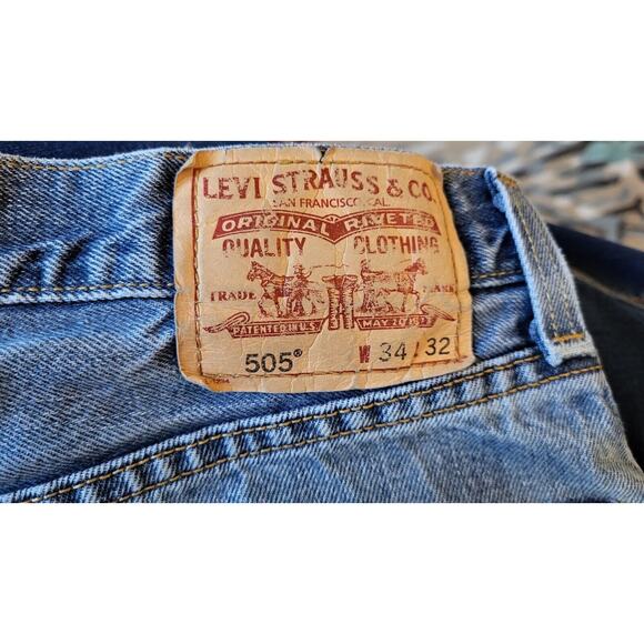 Levi's Jeans Men 34x31 Blue Denim 505 Regular Fit Straight Leg Medium Wash - Picture 9 of 16